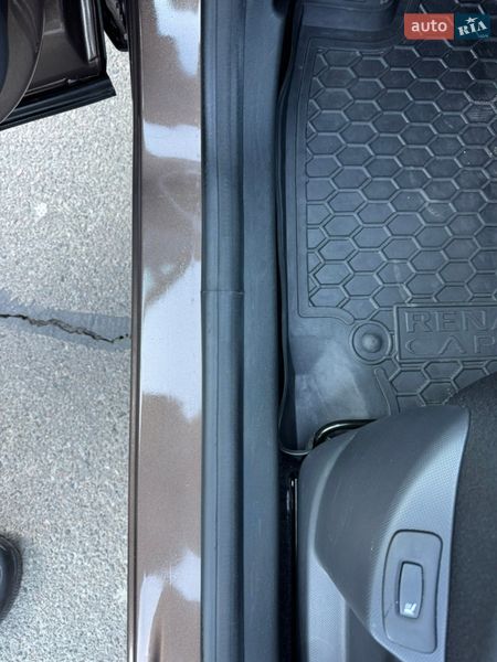 Позашляховик / Кросовер Renault Captur 2015 в Києві