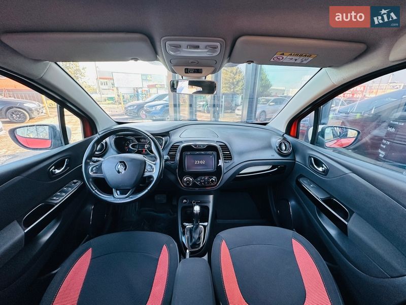 Внедорожник / Кроссовер Renault Captur 2016 в Харькове
