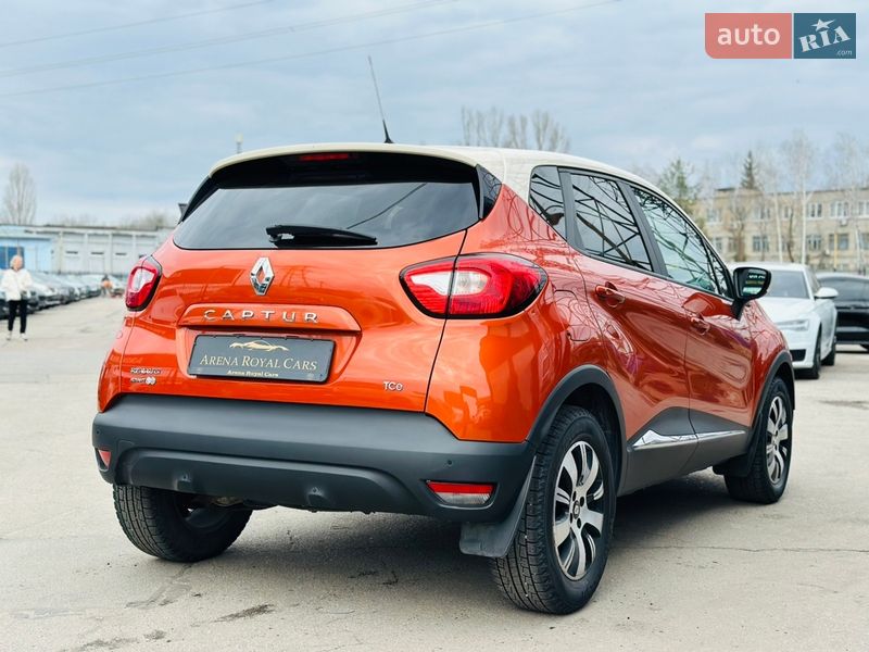 Внедорожник / Кроссовер Renault Captur 2015 в Харькове