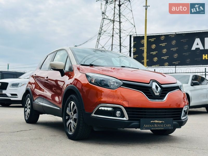 Внедорожник / Кроссовер Renault Captur 2015 в Харькове