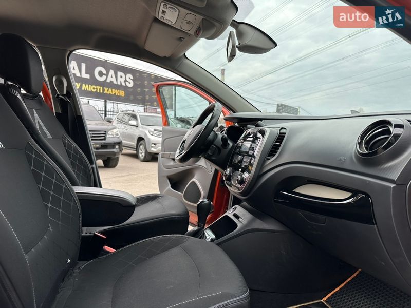 Внедорожник / Кроссовер Renault Captur 2015 в Харькове