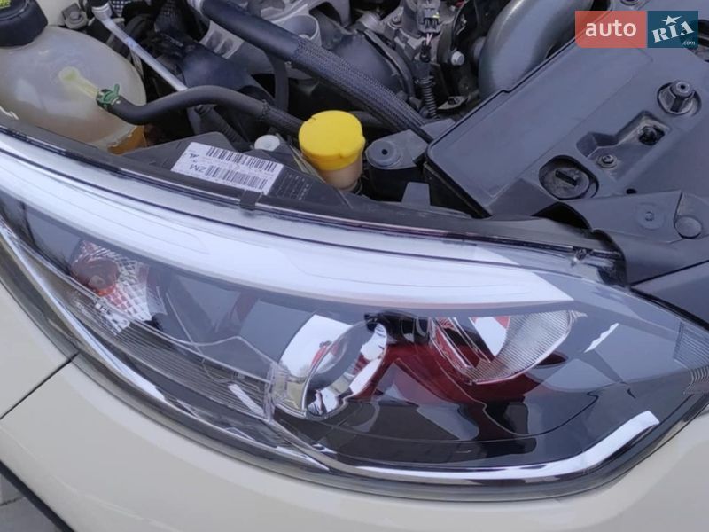 Внедорожник / Кроссовер Renault Captur 2017 в Виннице