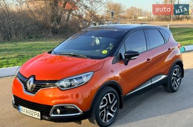 Внедорожник / Кроссовер Renault Captur 2015 в Краснограде