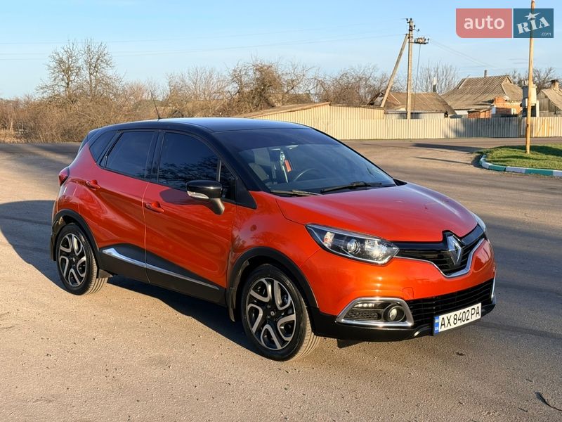 Внедорожник / Кроссовер Renault Captur 2015 в Краснограде