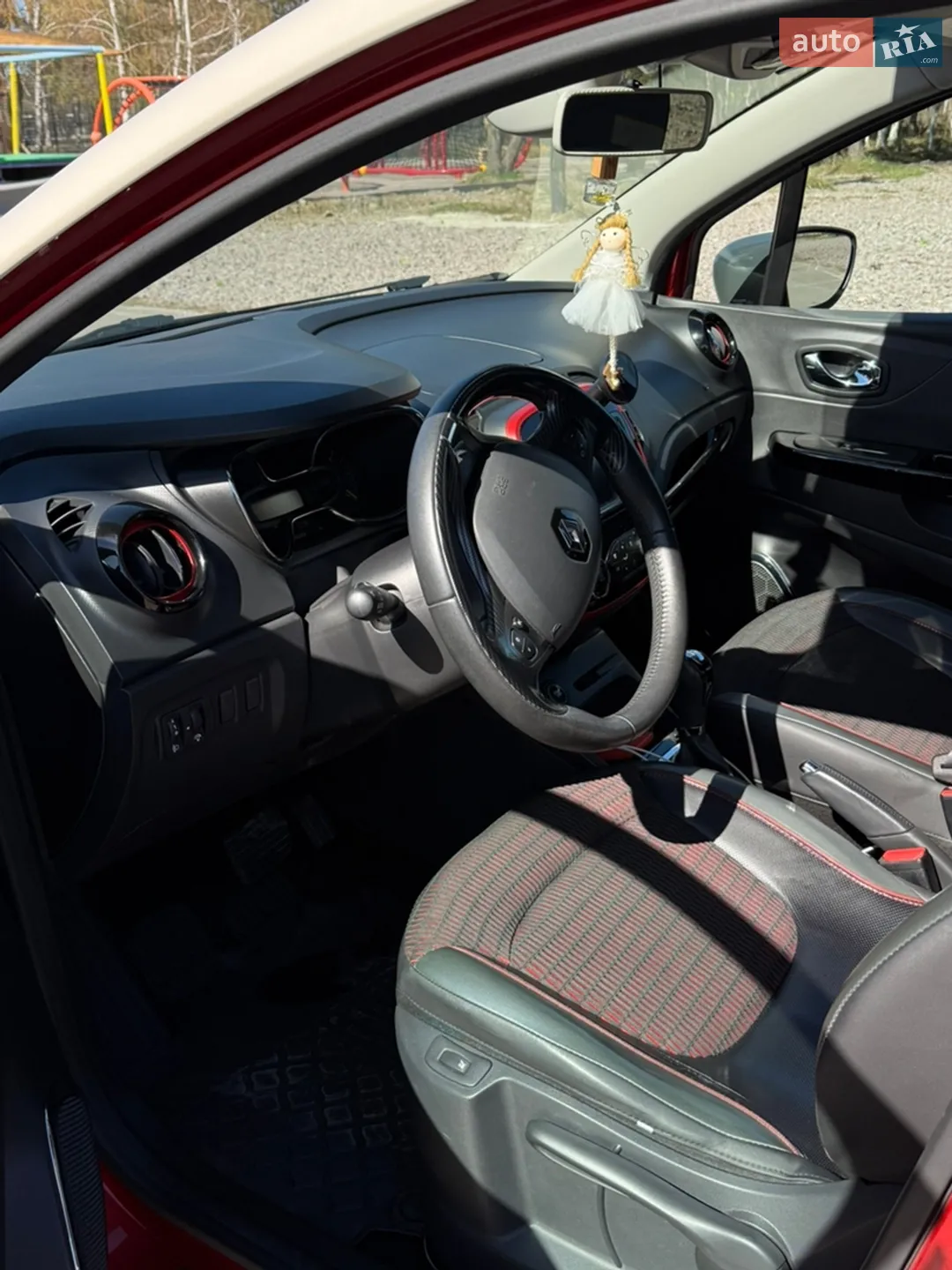 2015 Renault Captur - мініатюра 10