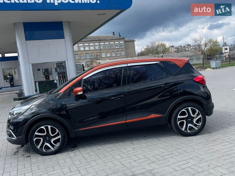 Позашляховик / Кросовер Renault Captur 2015 в Запоріжжі