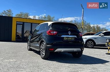 Позашляховик / Кросовер Renault Captur 2015 в Івано-Франківську