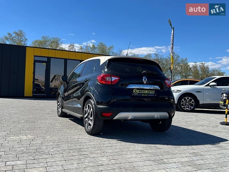 Позашляховик / Кросовер Renault Captur 2015 в Івано-Франківську
