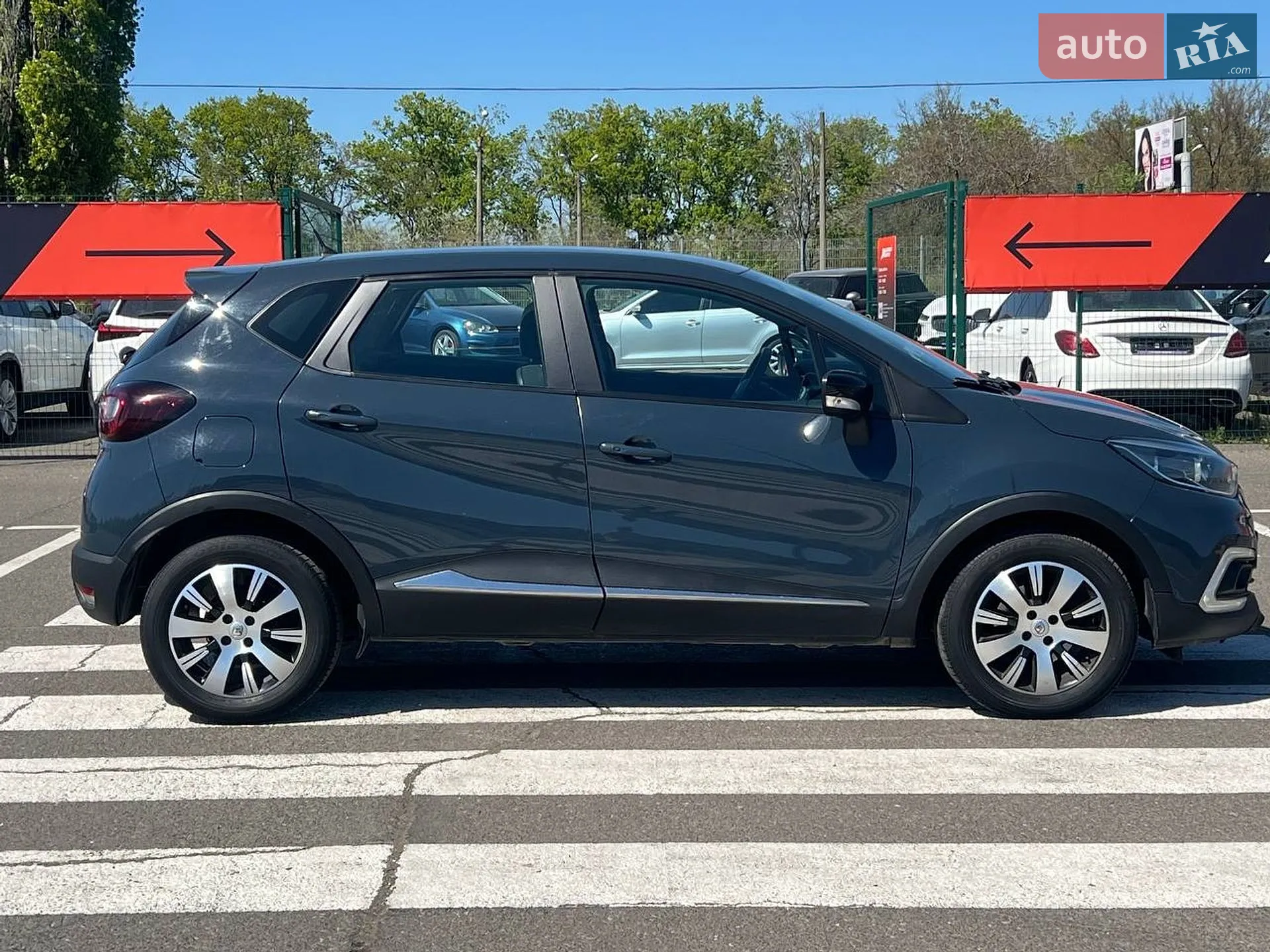 2019 Renault Captur - мініатюра 4