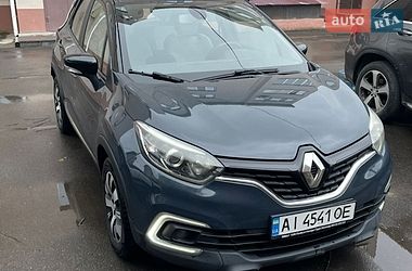 Позашляховик / Кросовер Renault Captur 2018 в Житомирі