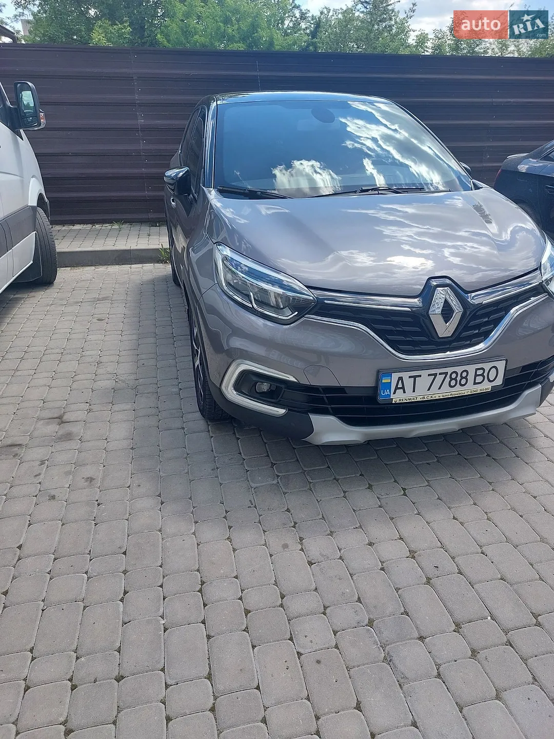 2019 Renault Captur - мініатюра 2