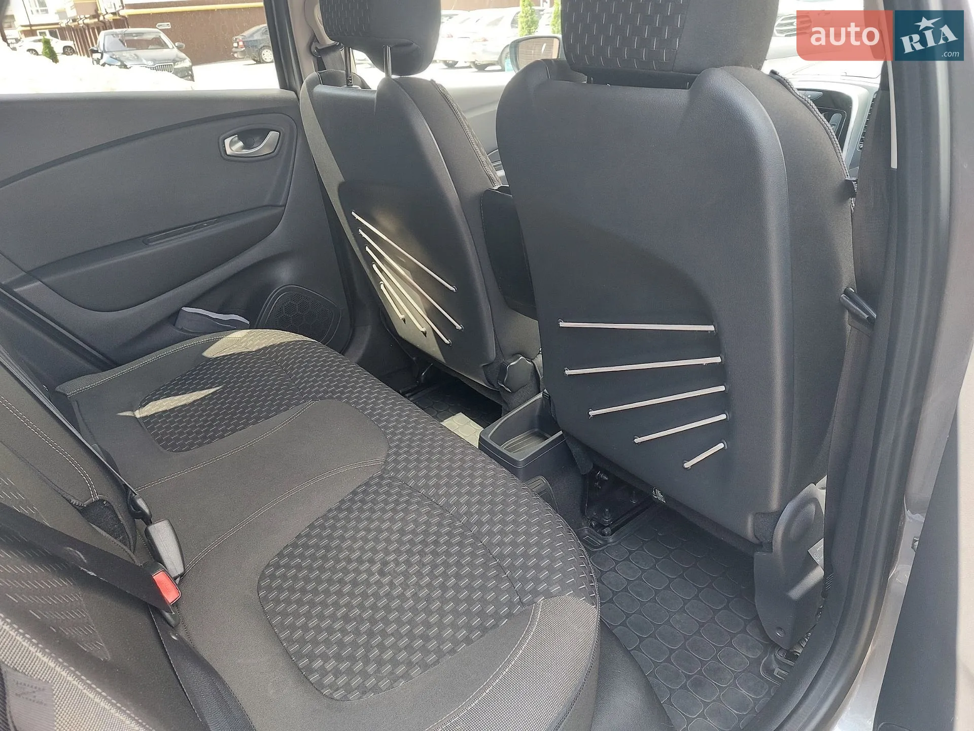 2019 Renault Captur - мініатюра 12