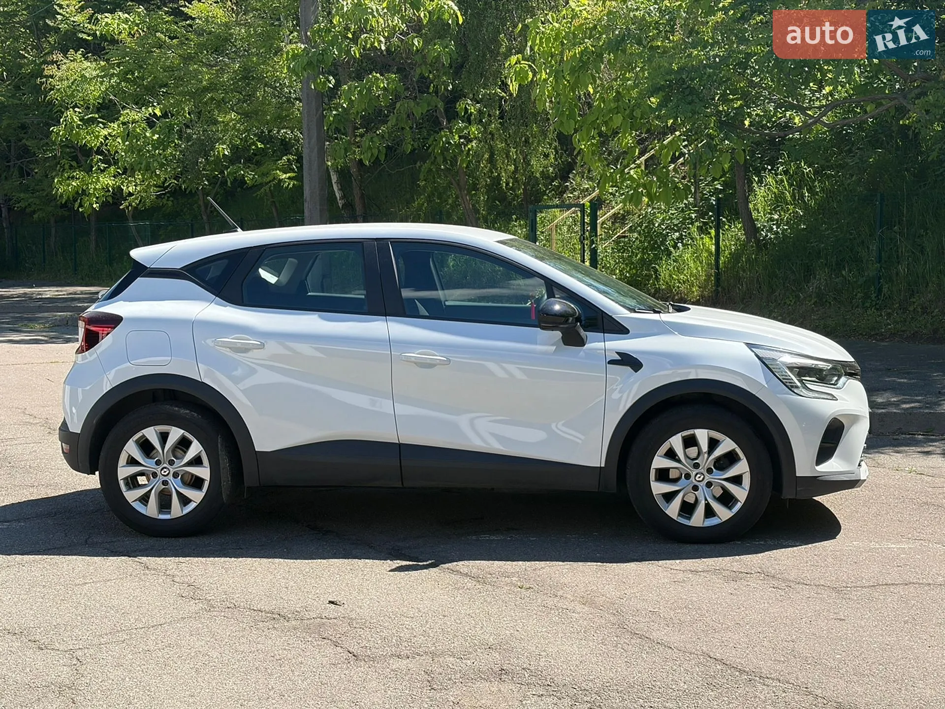 2021 Renault Captur - мініатюра 2