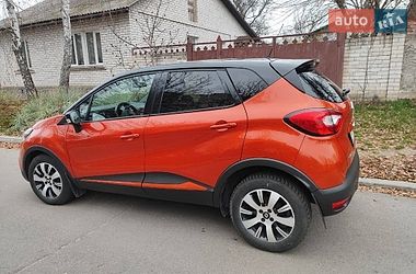 Внедорожник / Кроссовер Renault Captur 2016 в Чернигове Внедорожник / Кроссовер Renault Captur 2016 в Чернигове