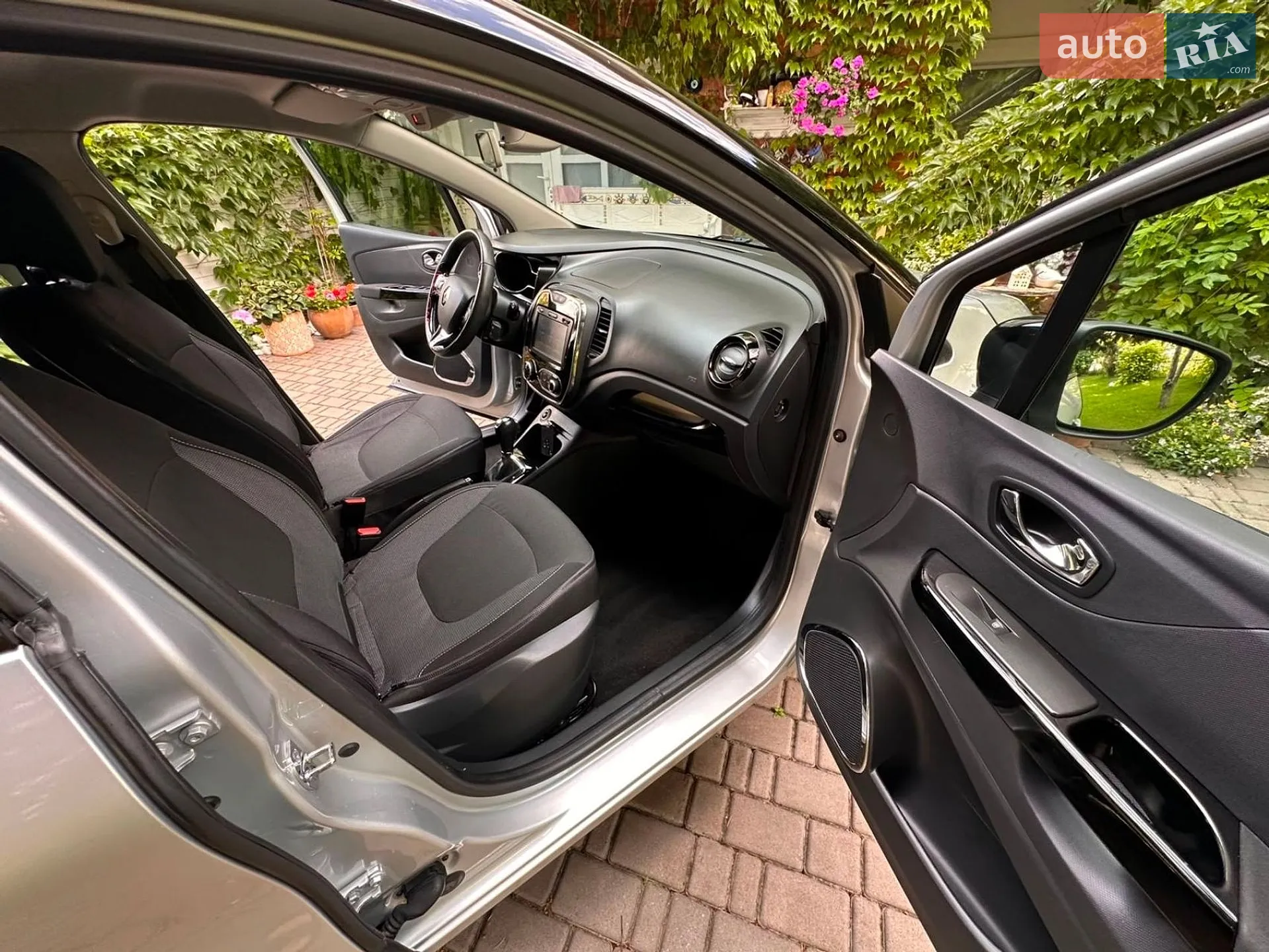 2015 Renault Captur - мініатюра 12