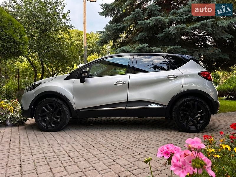Renault Captur, photos from the listing