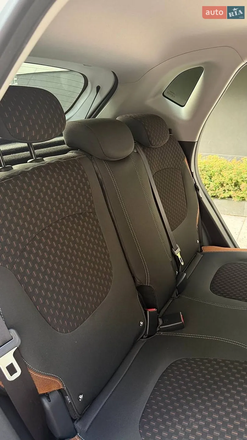 2019 Renault Captur - мініатюра 16