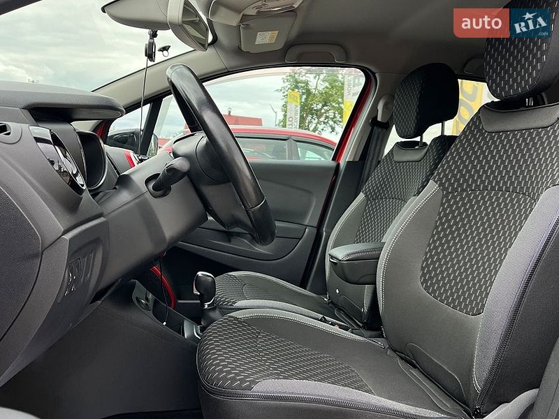 Позашляховик / Кросовер Renault Captur 2019 в Коломиї