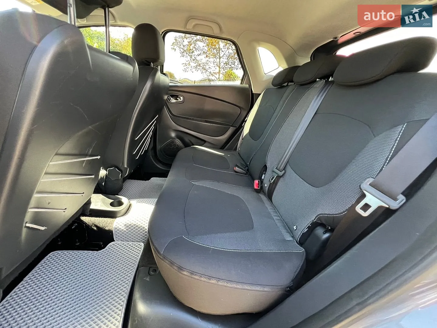 2015 Renault Captur - мініатюра 29