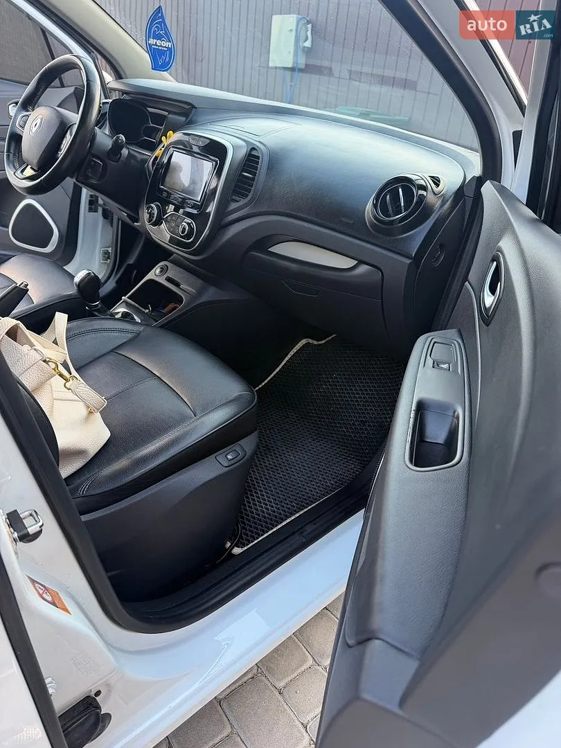 2019 Renault Captur - мініатюра 8