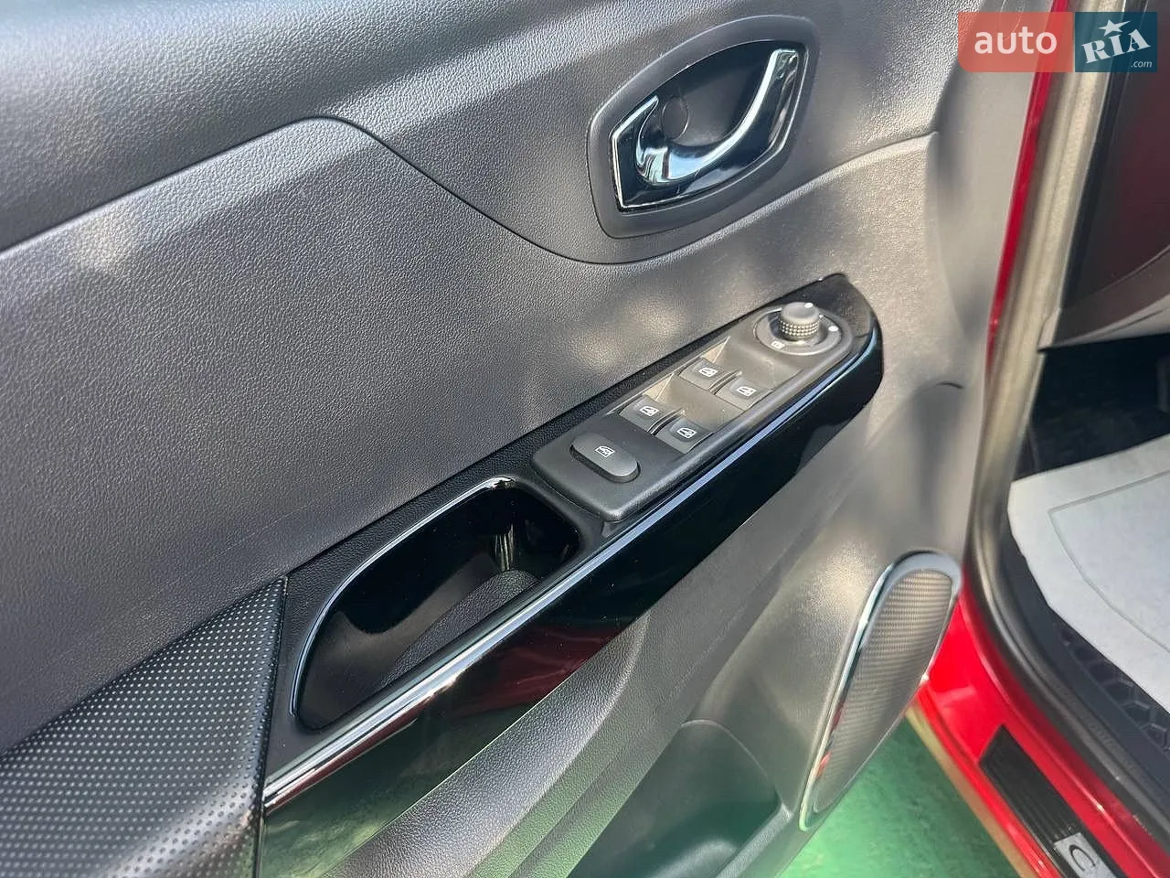2016 Renault Captur - мініатюра 32