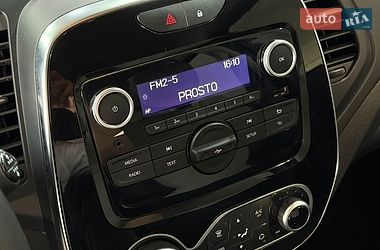 Позашляховик / Кросовер Renault Captur 2019 в Одесі