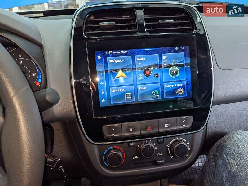 Внедорожник / Кроссовер Renault City K-ZE 2019 в Сваляве