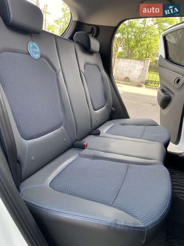 Позашляховик / Кросовер Renault City K-ZE 2019 в Кривому Розі