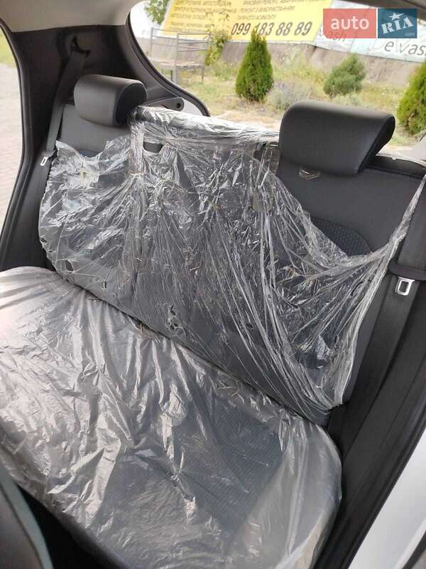 Внедорожник / Кроссовер Renault City K-ZE 2019 в Запорожье фото 5 Внедорожник / Кроссовер Renault City K-ZE 2019 в Запорожье