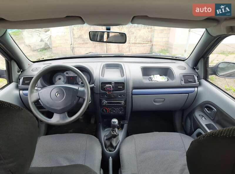 Седан Renault Clio Symbol 2007 в Томаковке