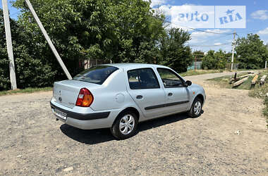 Седан Renault Clio Symbol 2003 в 