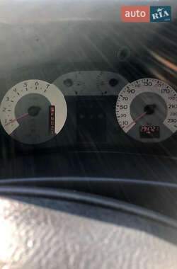 Седан Renault Clio Symbol 2006 в 