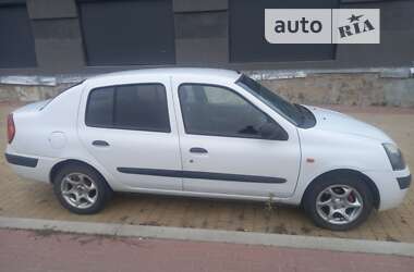 Седан Renault Clio Symbol 2002 в Києві