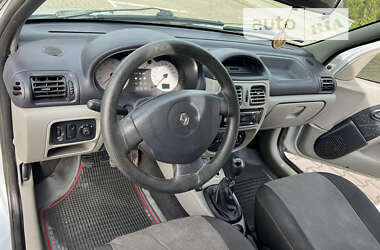 Седан Renault Clio Symbol 2003 в Красилові