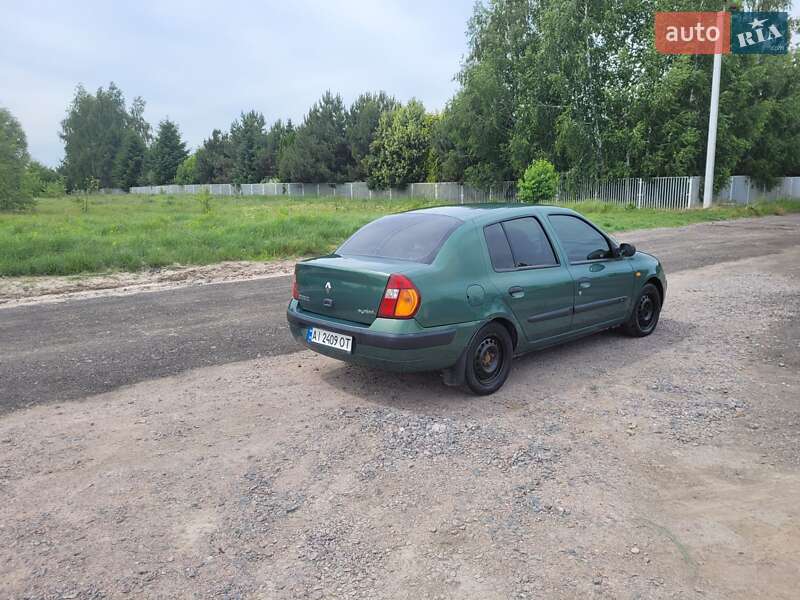 Седан Renault Clio Symbol 2003 в Макарове