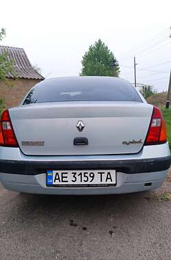 Седан Renault Clio Symbol 2004 в Томаковке