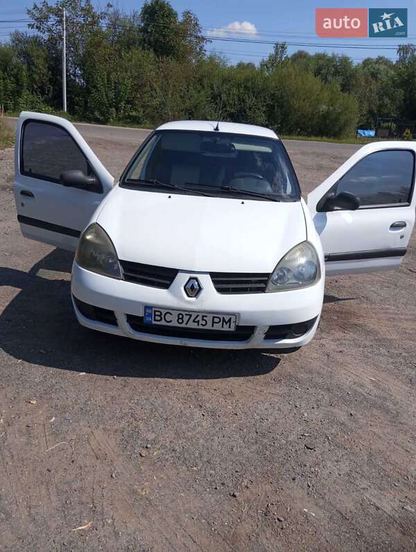 Седан Renault Clio Symbol 2006 в Львові