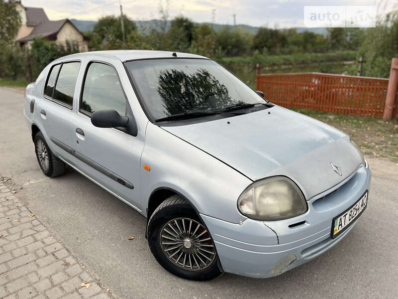 Седан Renault Clio Symbol 2000 в 