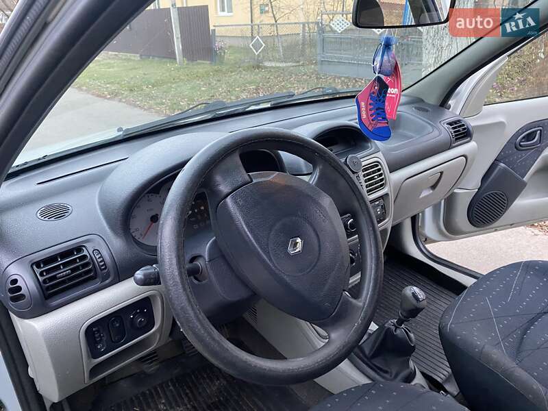 Седан Renault Clio Symbol 2004 в Ковеле