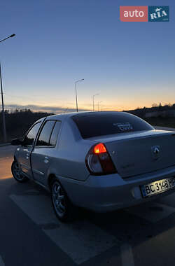 Седан Renault Clio Symbol 2008 в 