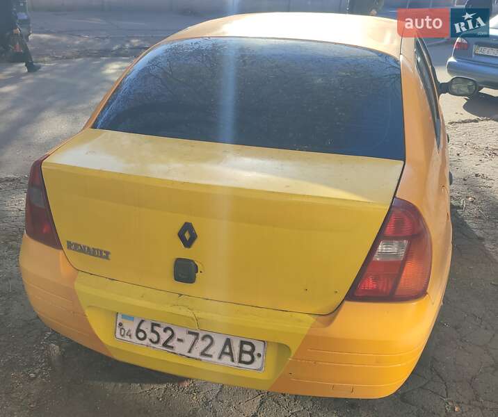 Седан Renault Clio Symbol 2001 в Кривом Роге