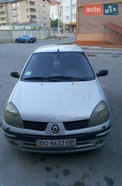 Седан Renault Clio Symbol 2002 в 