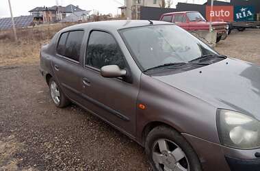 Седан Renault Clio Symbol 2002 в 