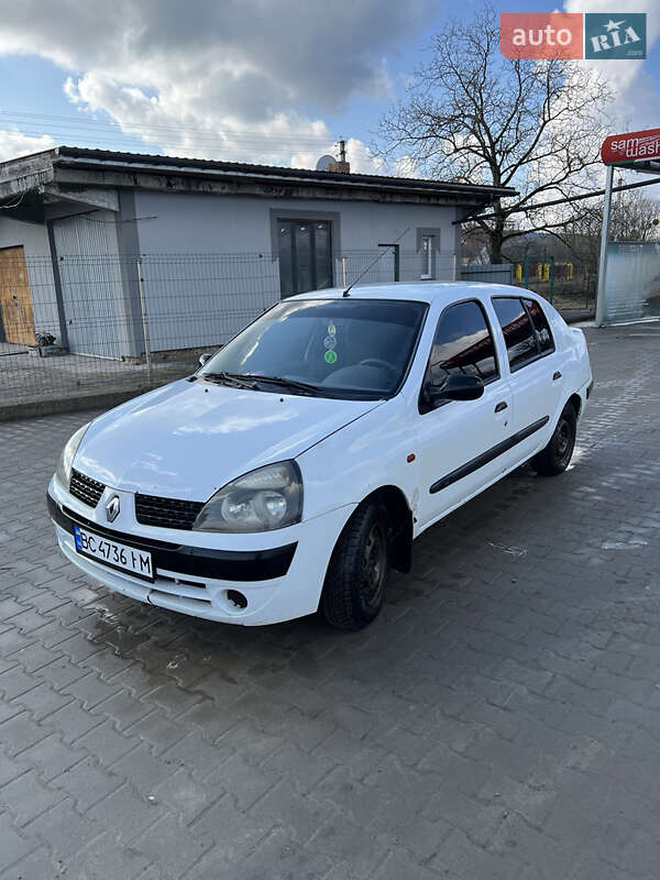 Седан Renault Clio Symbol 2002 в Старом Самборе