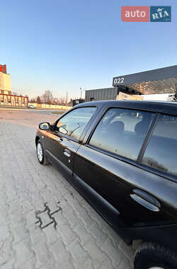 Седан Renault Clio Symbol 2006 в 