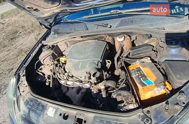 Седан Renault Clio Symbol 2003 в Харькове