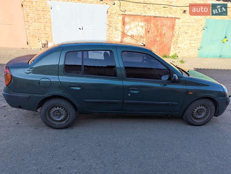 Renault Clio Symbol 2003