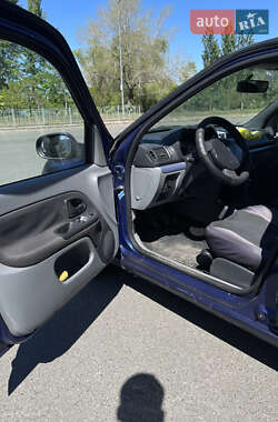 Седан Renault Clio Symbol 2007 в 