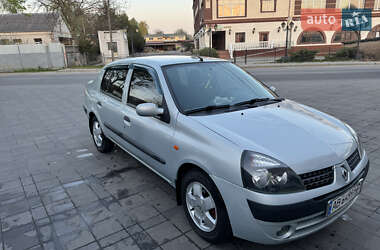Седан Renault Clio Symbol 2003 в 
