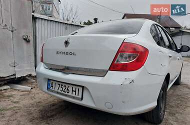 Седан Renault Clio Symbol 2011 в 